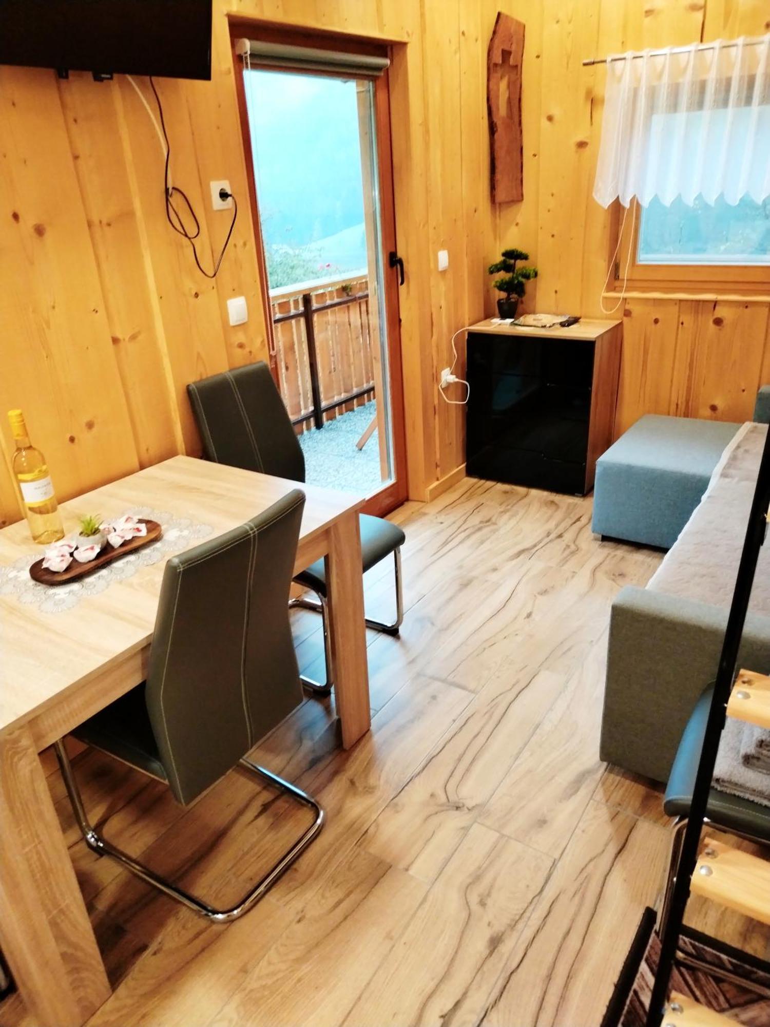Pocitniska Hiska Lastovka Podvolovljek Quarto foto